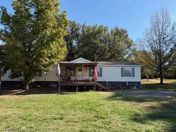 17415 Fox Ln, Poteau, OK 74953
