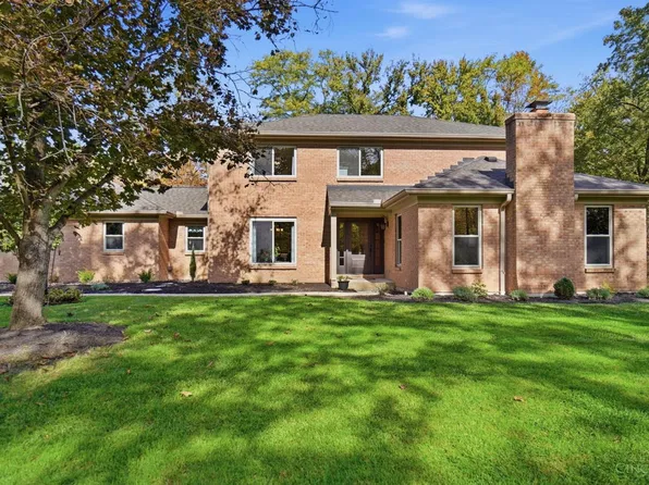966 Woodcreek Dr, Milford, OH 45150
