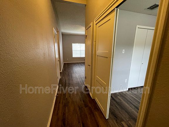 2nd image of 3318 Settlement Dr