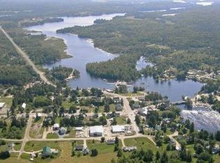 5 Bay St, Magnetawan, ON P0A1P0