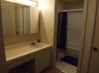 9377 S Pointe Lasalles Dr #31, Bloomington, IN
