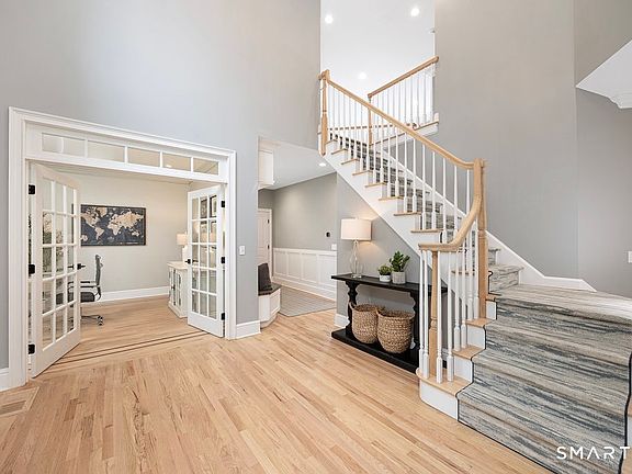 3rd image of 146 Partrick Avenue