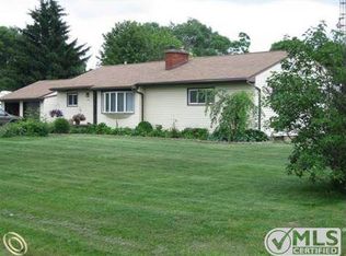 6305 W Coldwater Rd, Flushing, MI 48433