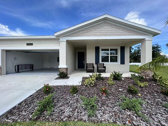 2nd image of 33564 Blossom Ln