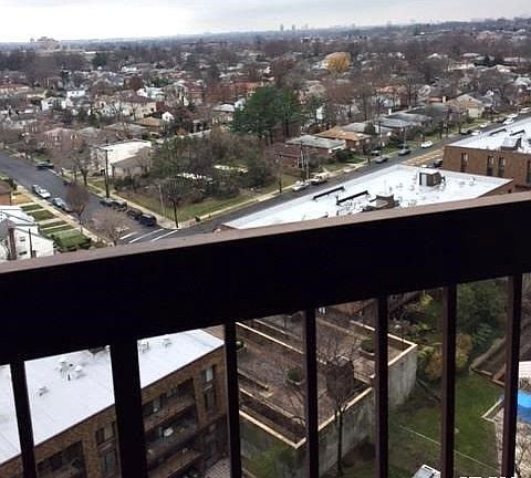 3rd image of 2 Bay Club Dr APT 17E