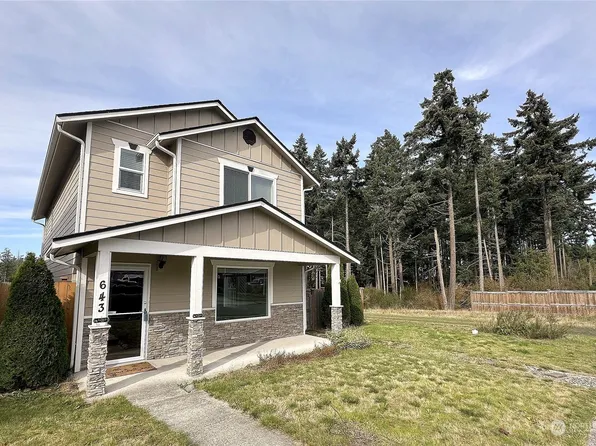 643 NW Oxford Place, Oak Harbor, WA 98277