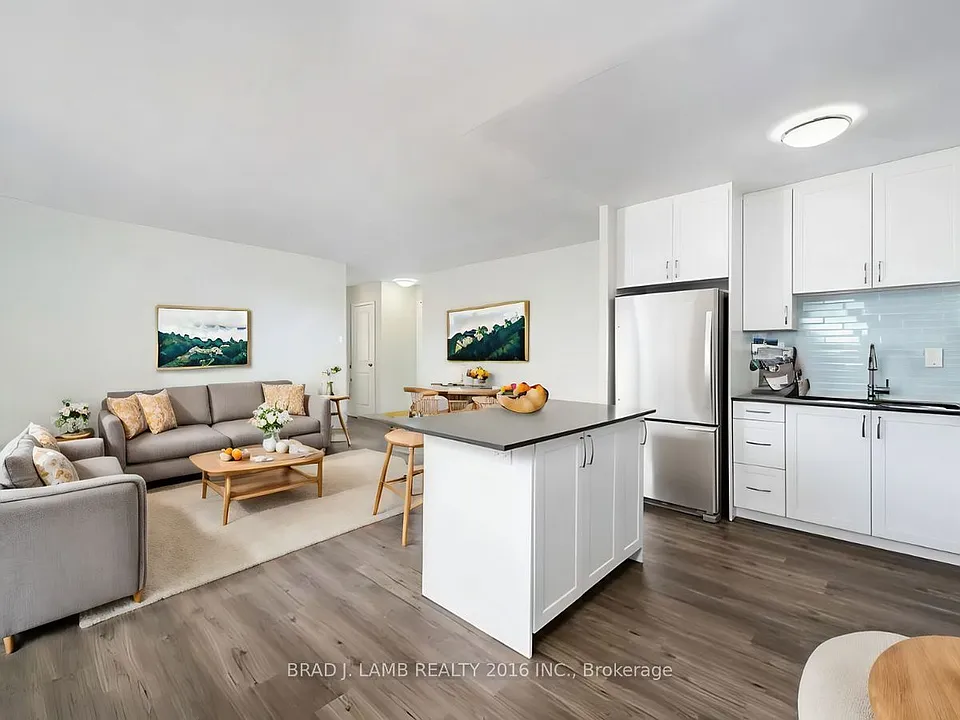 3045 Queen Frederica Dr S #803