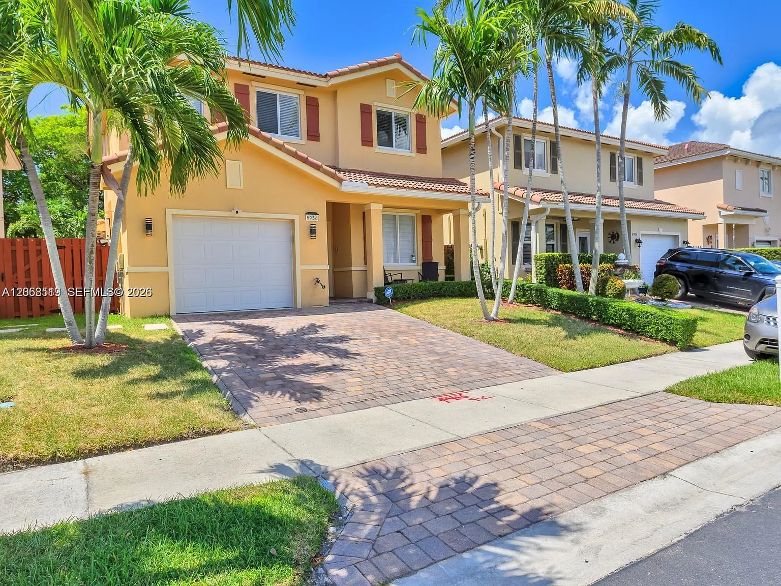 Precious Homes At Lakes B — Photo 3