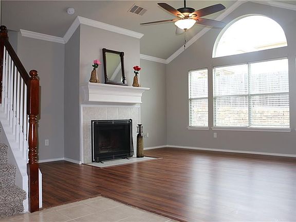 2nd image of 3729 Aldersyde Dr