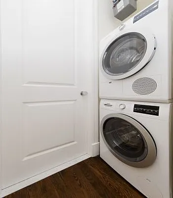 Rented by Icon Realty Management | media 20