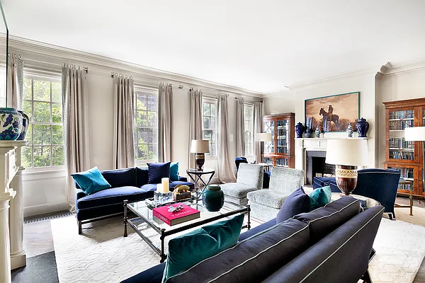 Sold by Compass | media 1