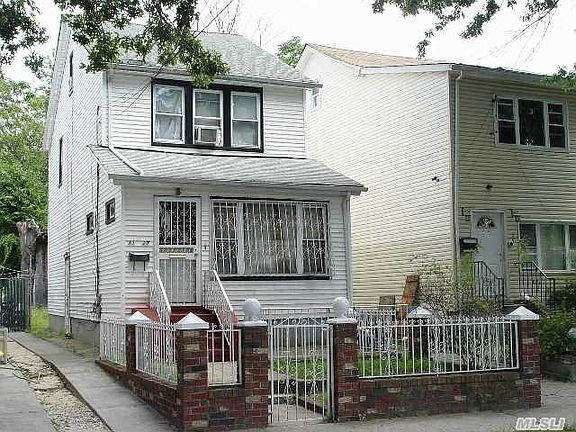3rd image of 11127 156th St