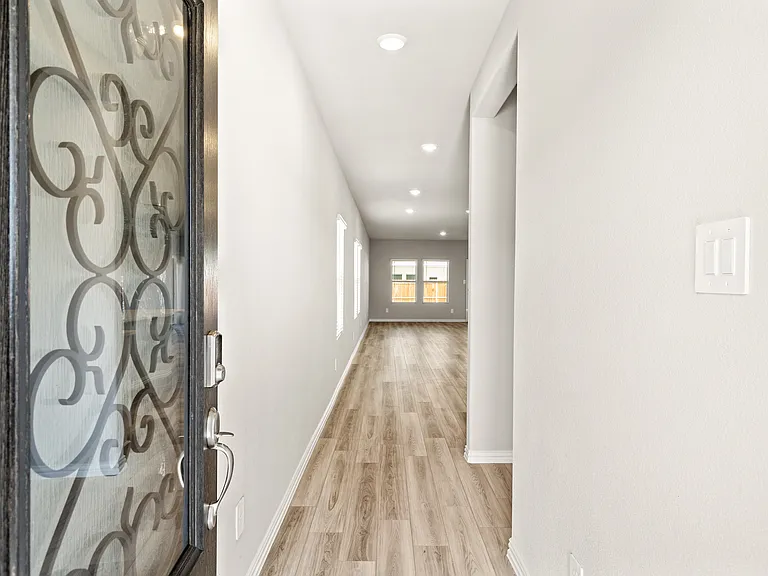 3300 Sedge Grass Dr — Photo 3