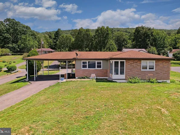 14 Clubhouse Rd, Lavale, MD 21502