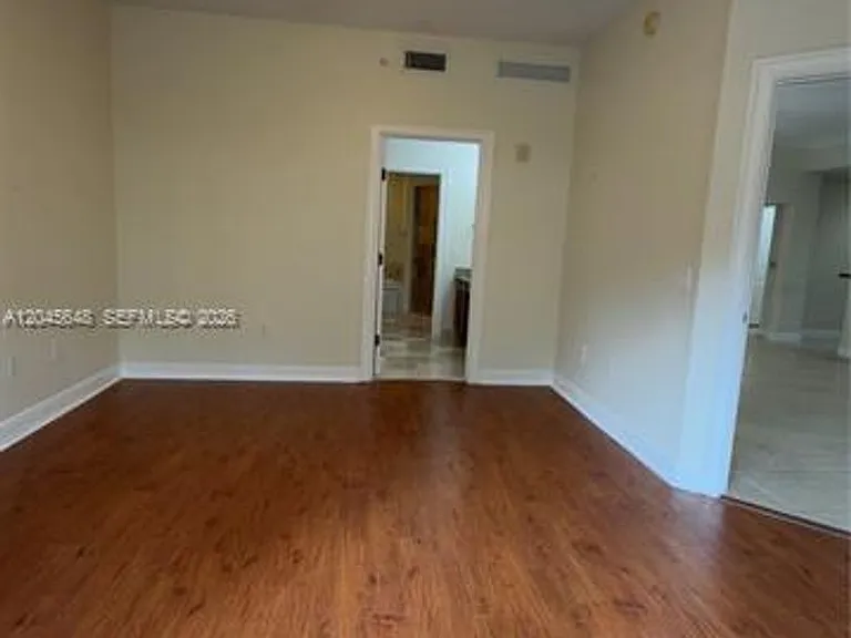16100 Emerald Estates Dr #CU-281 — Photo 21