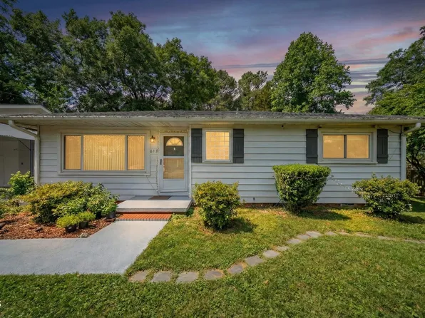 818 Lynn Rd, Durham, NC 27703