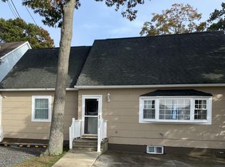712 Central Ave, Point Pleasant Beach, NJ 08742