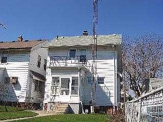 2nd image of 3342 Franklin Ave