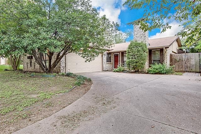 1st image of 3701 Ravenhill Ln