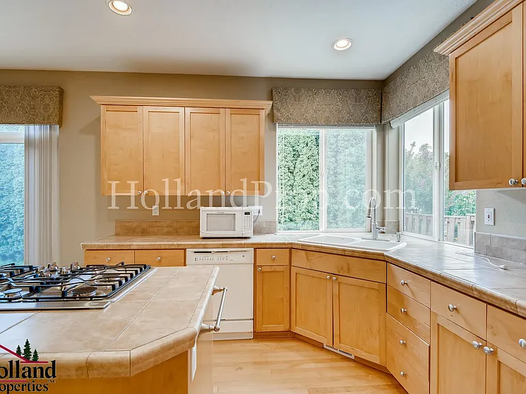 13062 NW Corso Ln — Photo 10