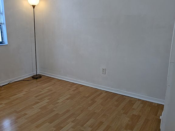 4th image of 14913 SW 104th St APT 23