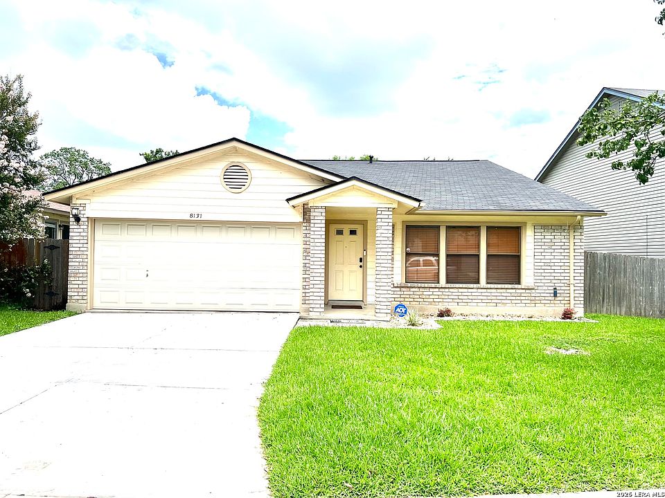 1st image of 8131 Bent Meadow