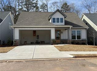 390 Maple Vw, Carrollton, GA 30117