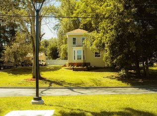 1 Railroad St, Haverhill, MA 01835