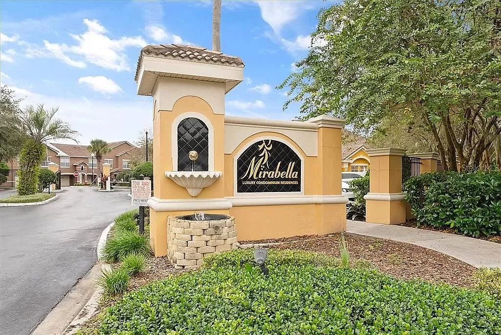 3 bed, 1469 sqft, $2,000 — Photo 1