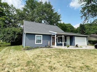 1212 McIntyre Dr, Auburn, IN