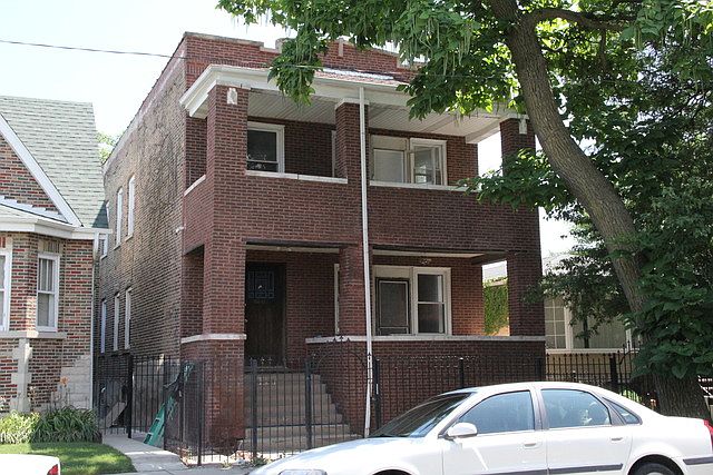 1st image of 6641 S Albany Ave