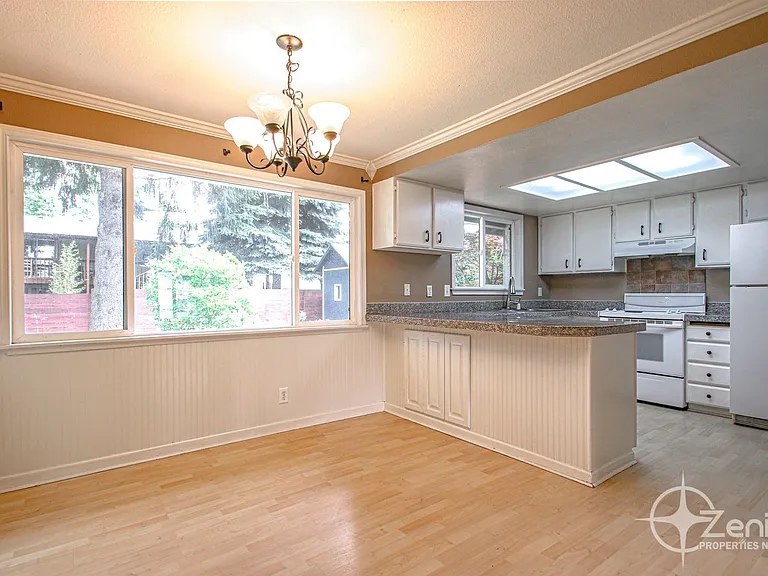 15012 NE 6th St — Photo 10