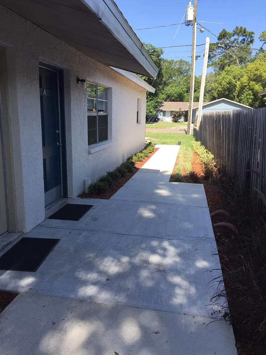 Walkway to Unit A's front door. Unit A is the front unit closet to parking. - 15033 Westminister Ave