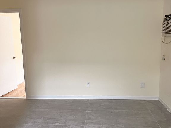 2nd image of 19419 45th Ave Floor 2