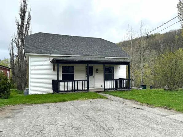 1051 VT Route 105, Charleston, VT 05872
