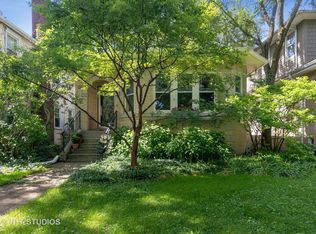 3032 Park Pl, Evanston, IL 60201