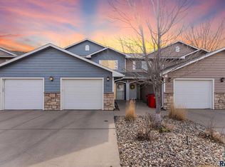 6510 S Santa Rosa Pl, Sioux Falls, SD 57108