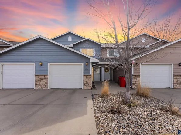 6510 S Santa Rosa Pl, Sioux Falls, SD 57108