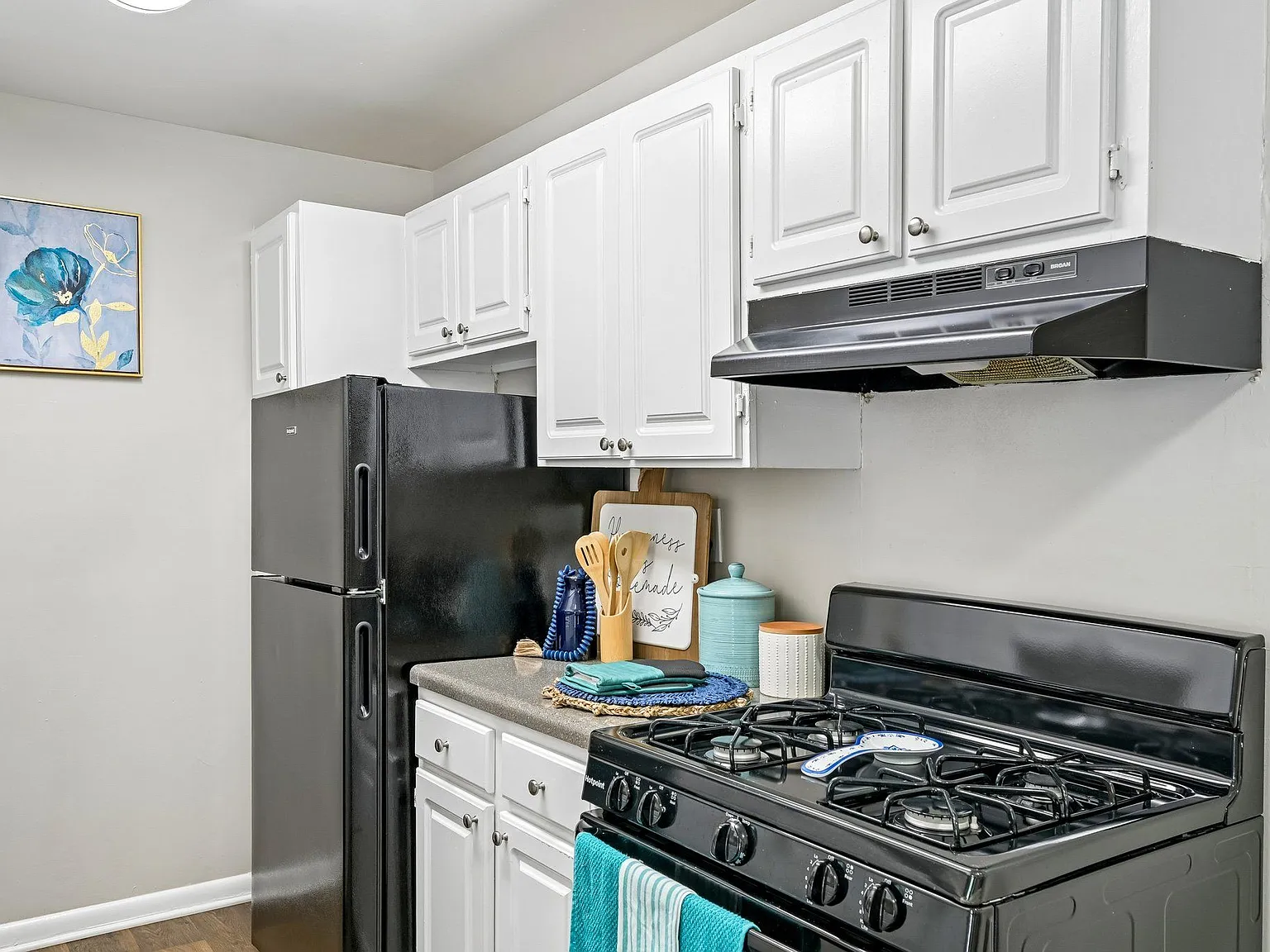 Grand Arbor Reserve Apartment Homes — Photo 2