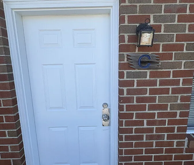 1651 S Burkwood Ct #C — Photo 2