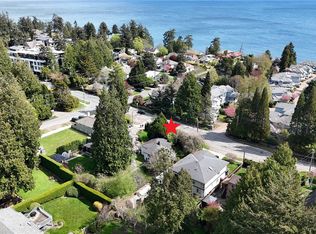 5190 Cordova Bay Rd, Saanich, BC