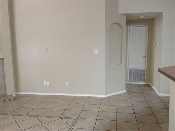 3rd image of 6012 Moor Hen Dr