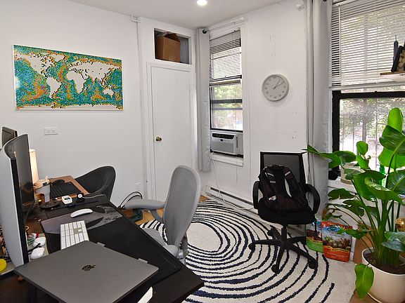 5th image of 526 E 6th St #2N