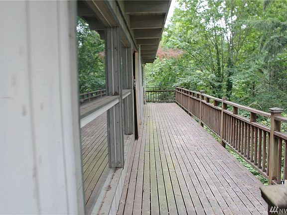 3rd image of 5115 Auburn Way S