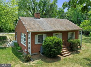 624 Brownville Ln, Charles Town, WV 25414