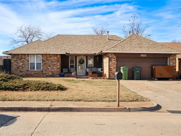 1825 Ridgeway Dr, Yukon, OK 73099