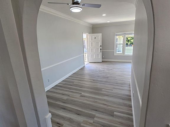 3rd image of 3625 Park Blvd #F