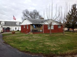 215 S Quarry St, Bainbridge, OH
