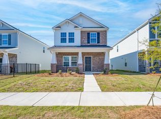 536 Cedar Knoll Cir, Pineville, NC 28134
