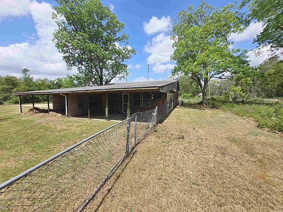 4th image of 933 Skipper Bridge Rd